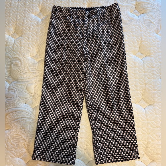 “J. JILL” Geometric Floral Stretch Ankle Pant - Picture 4 of 15